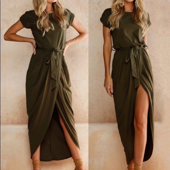Dresses & Skirts - Olive Green Maxi Dress